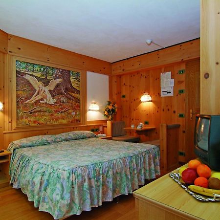 Hotel Erika Madonna Eksteriør billede