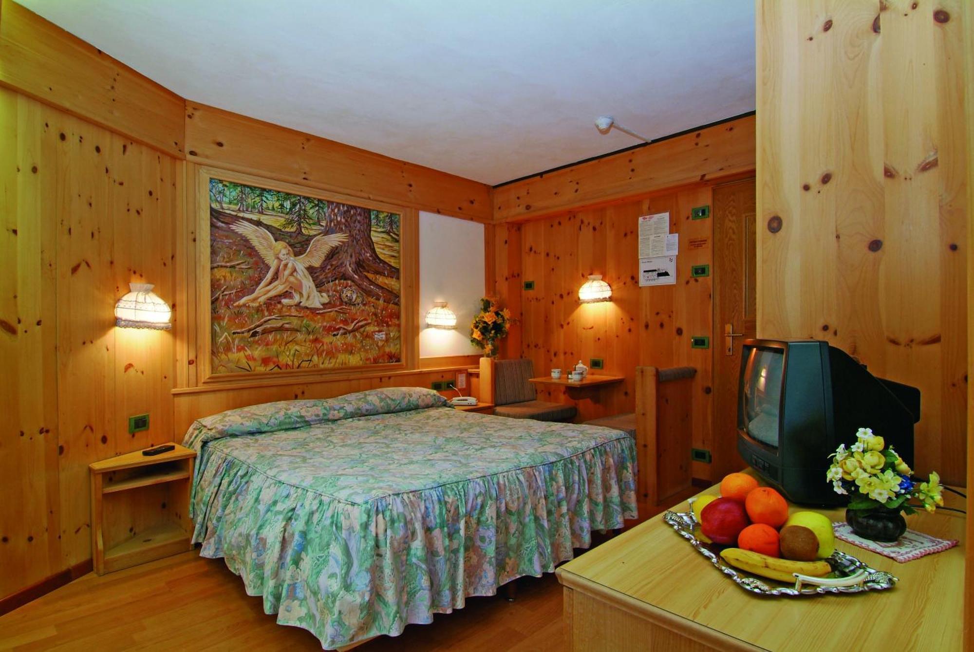 Hotel Erika Madonna Eksteriør billede